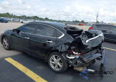 2015 Nissan Altima 2.5 Sv z USA, uszkodzony, nr VIN 1N4AL3AP8FC237860